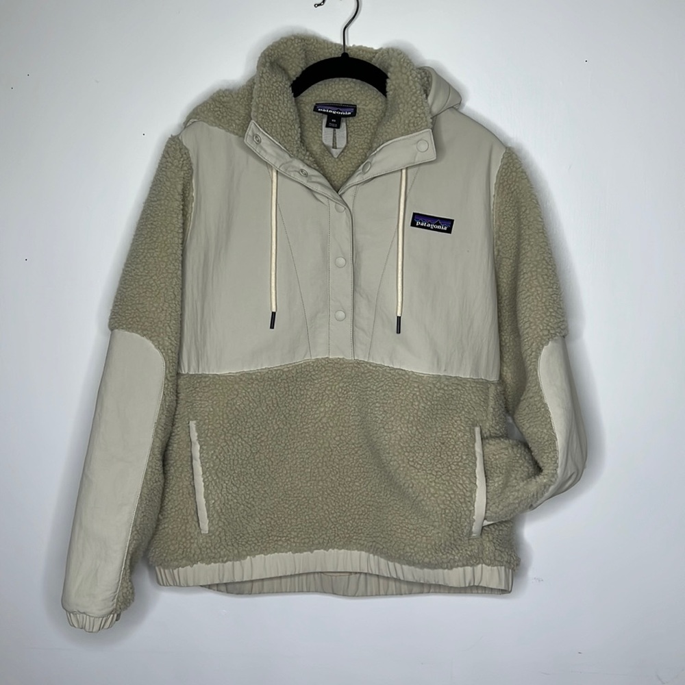Patagonia XSmall Shelled Retro-X Fleece Pullover Sherpa Pelican Tan